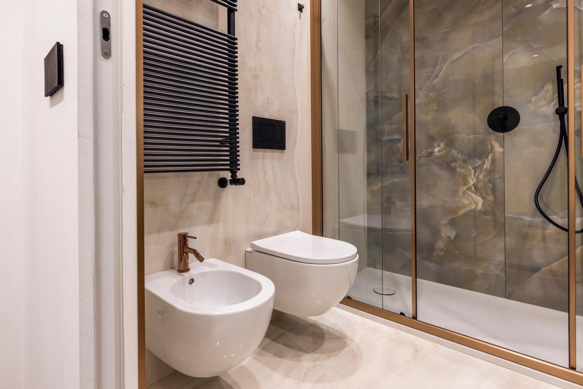 Picasso Golden House Next To Duomo Apartment Milano Ngoại thất bức ảnh